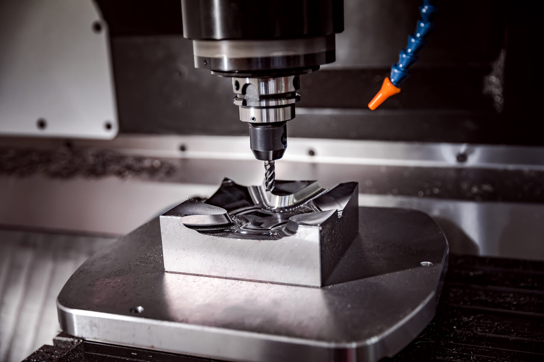 máquina de corte de plasma cnc trabajando